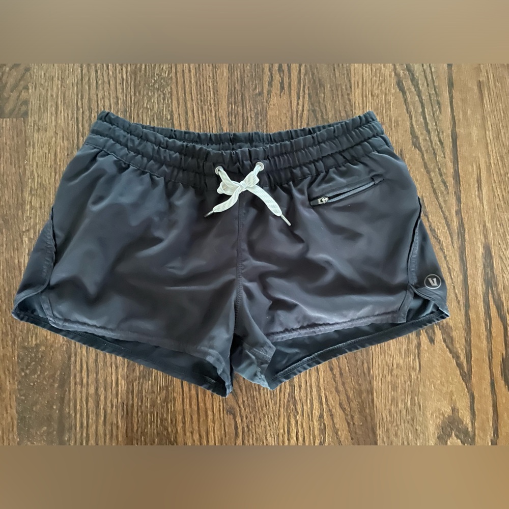 Vuori clementine short xs black